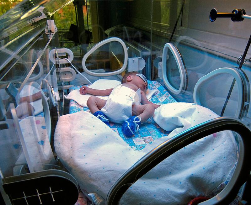 Czy zdejmowanie szwów po porodzie naprawdę sprawia ból? Odpowiadamy na Twoje wątpliwości!