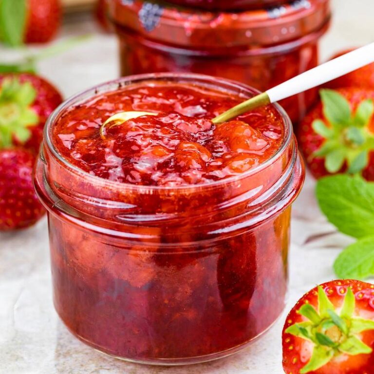 Dżem truskawkowy – zdrowa słodkość dla mam karmiących piersią